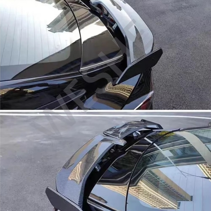Aerofólio Universal Adesivo Estilo Fibra de Carbono Sedan Coupe 138cm