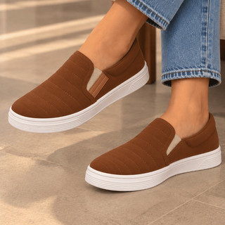 Tênis Camurça Slip On Feminino Casual Confortável Antiderrapante Solado Micro Expandido