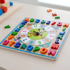 Brinquedo Educativo Pedagogico Relogio Divertido Mickey Encaixe Alfanumérico Libras
