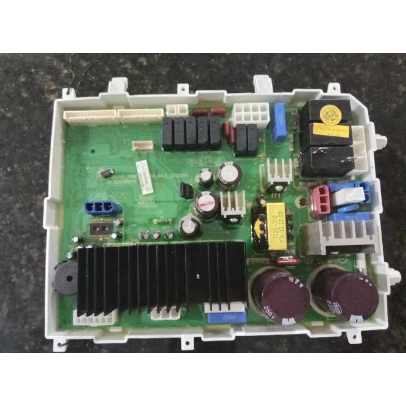 Placa de Potência para Lava e Seca Electrolux (modelo LSE11). 