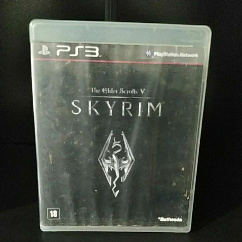 Jogo Skyrim Original com pôster para Playstation 3 ( usado )