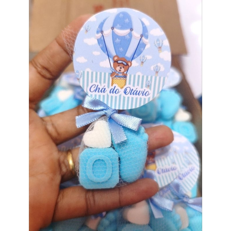 Kit 20/30/40 Lembrancinha Chá de bebê Fraldas Mini Pezinho Letra e Coração Ursinho Baloeiro Azul Sabonete Perfumado