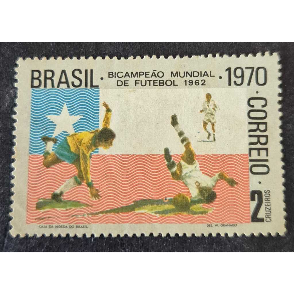 Selo cos correios Brasil tri campeão mundial de futebol Chile - 1970 - Selo novo RHM C681