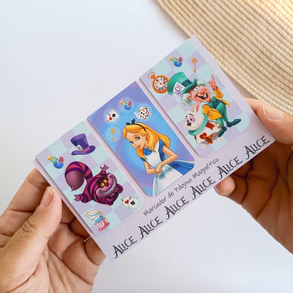 Marcador de Página Magnético Alice no Pais das Maravilha Kit 3 Unidades | Marcador de Páginas  Fofo para Livros.