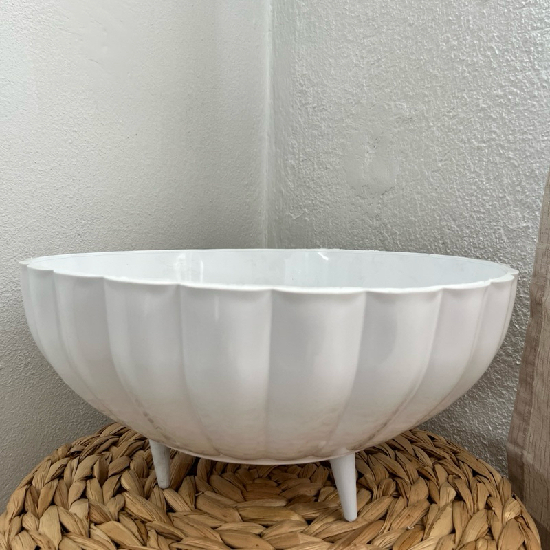 Vaso para planta bacia M ondulada estilo fibra de vidro com pé 17x34 em Oferta na Shopee