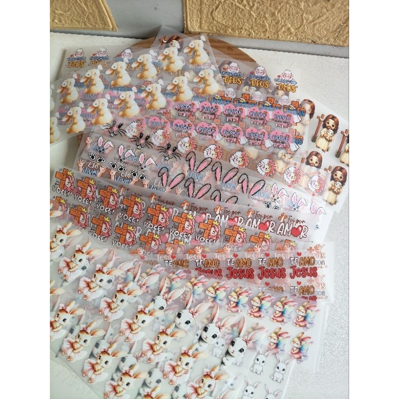 kit 16 estampa termocolante tema páscoa para tecidos com aplicação com o ferro de passar. em Oferta na Shopee