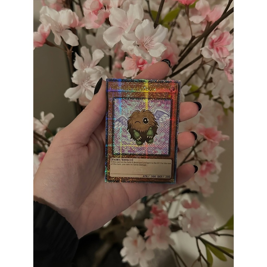 Kuriboh Alado Quarter Century Rare 1° Edição em Português Yugioh!