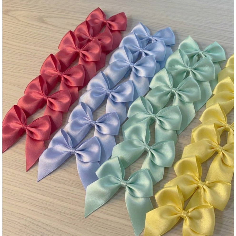 Kit 30 Laços de Cetim Nº5 5x5cm – Lacinhos Prontos para Lembrancinhas e Decoração