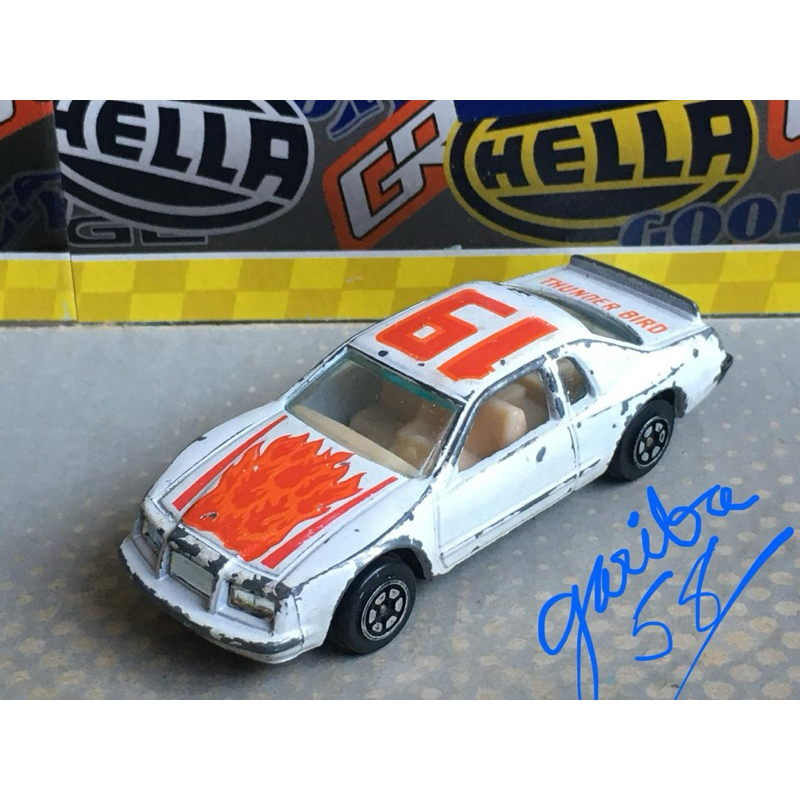 YATMING 1983 FORD THUNDERBIRD STOCK CAR Nº1033 “A” USADO “ NO ESTADO “ GARIBA58