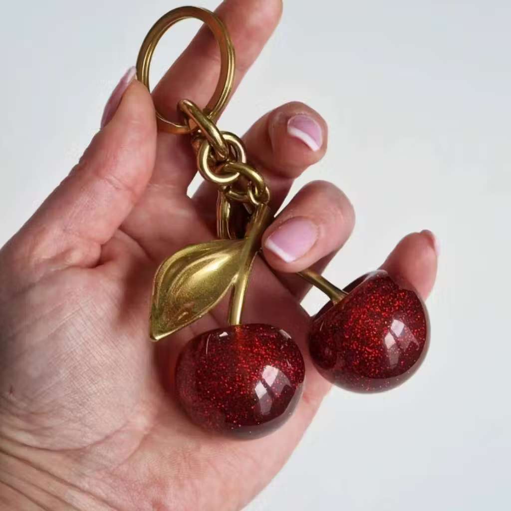 Chaveiro De Cristal Cereja Pingente Criativo Saco Charme Para Presente De Feriado Feminino em Oferta na Shopee