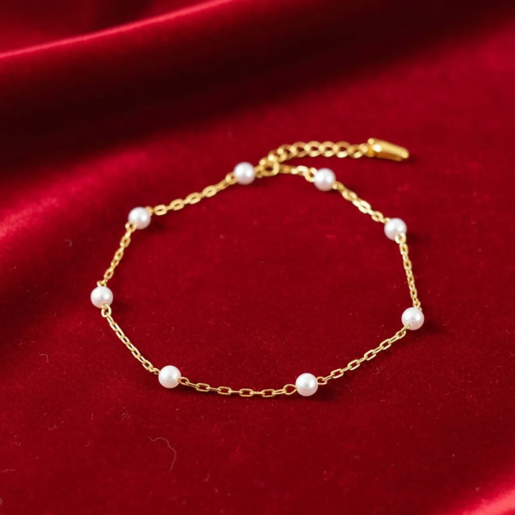 [ SEMI JOIA ] Pulseira Feminina Pérolas Delicadas Minimalista Banhado a Ouro 18k Anti Alérgico