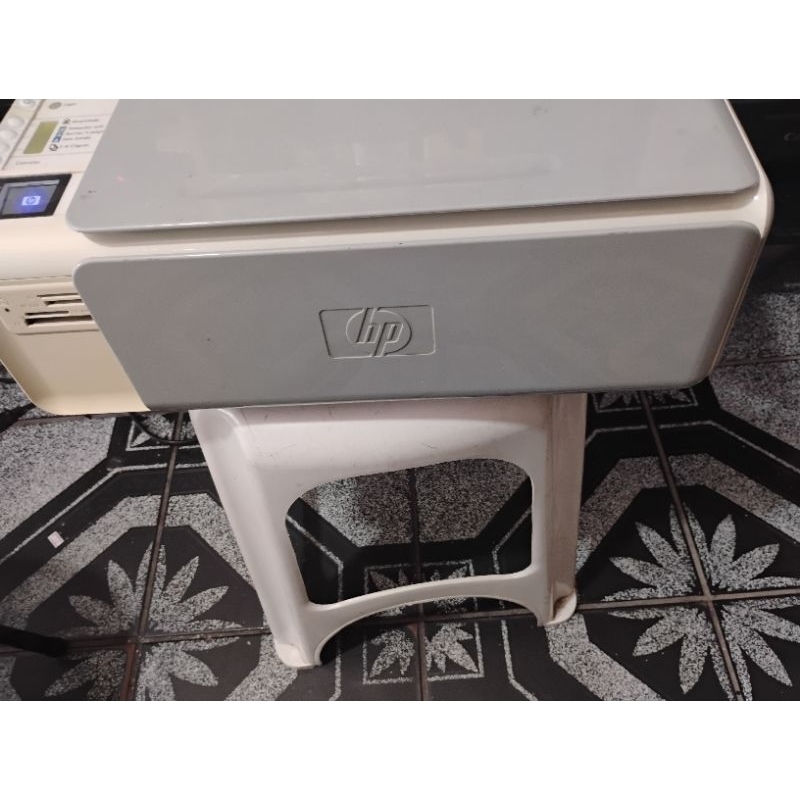 impressora Hp c4280 sem cabos, sem cartuchos, funcionando normalmente