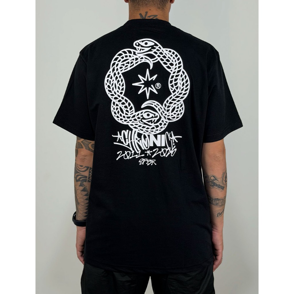 Camiseta Chronic Logo Snake Change - Preta