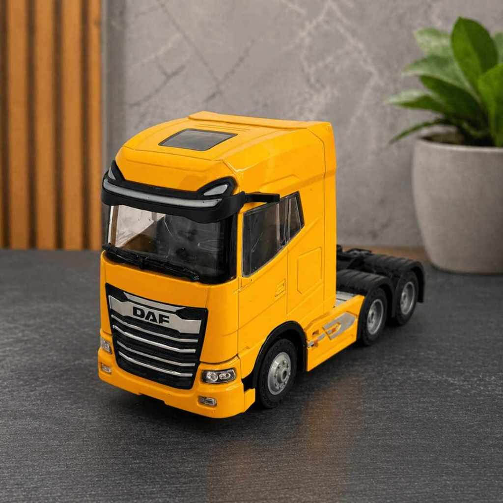 Caminhão DAF Miniatura 1:50 Metal Pesado Com Luz Som Fricção Cabine Basculante Brinquedo Realista Colecionável