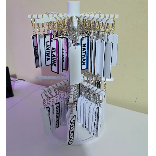 Kit 100 Chaveiros Personalizáveis + Suporte Expositor Giratório | Ideal Para Revenda e Lembrancinhas