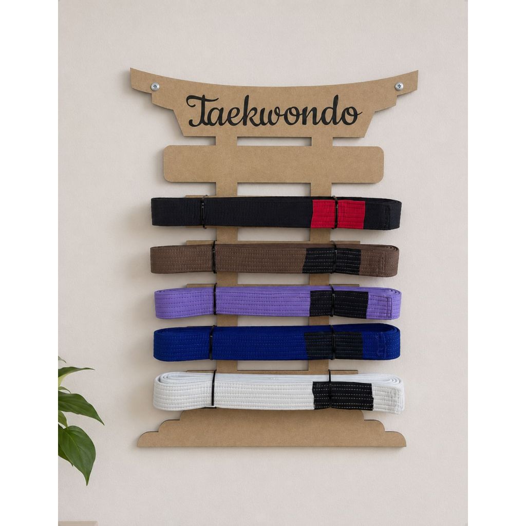 Porta Faixa De Taekwondo Quadro Medalhas 0444