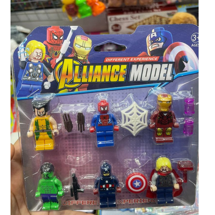 Kit Bonecos Heróis Tipo Lego 6 Peças Personagens Ação Infantil