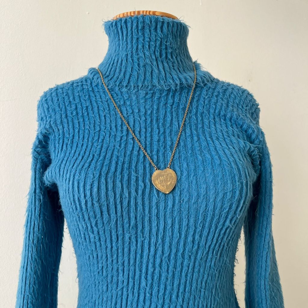 Turtleneck Felpuda Azul Gola Alta Blusa De Frio Feminina Inverno Tendencia Retrô | Brechó Vintage