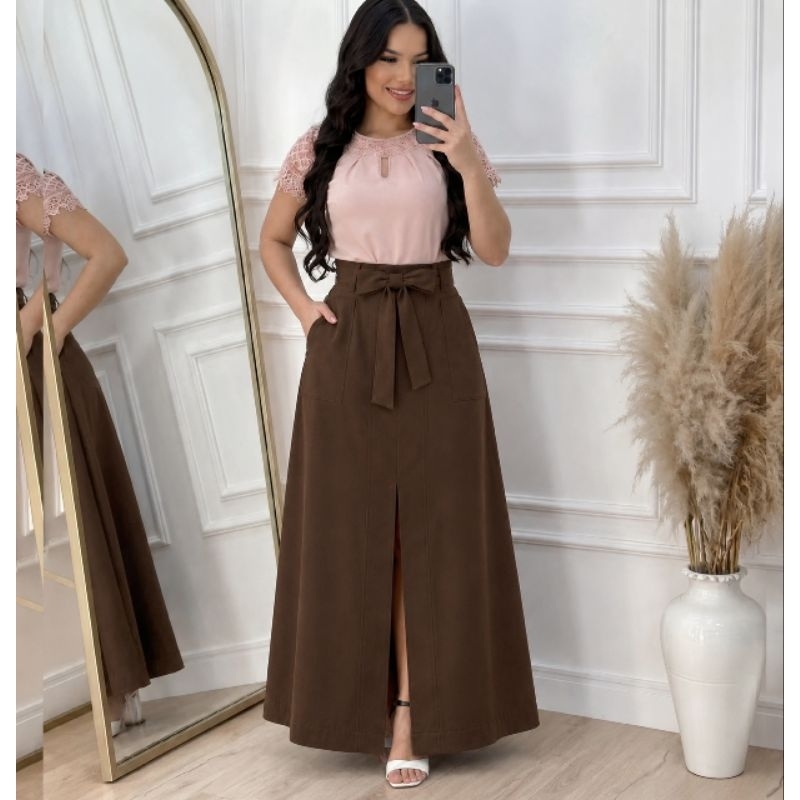 Saia Longa Social Premium Feminina com Fenda Frontal, Bolso, Elástico Ajustável e Laço de Amarração–Elegância e Conforto