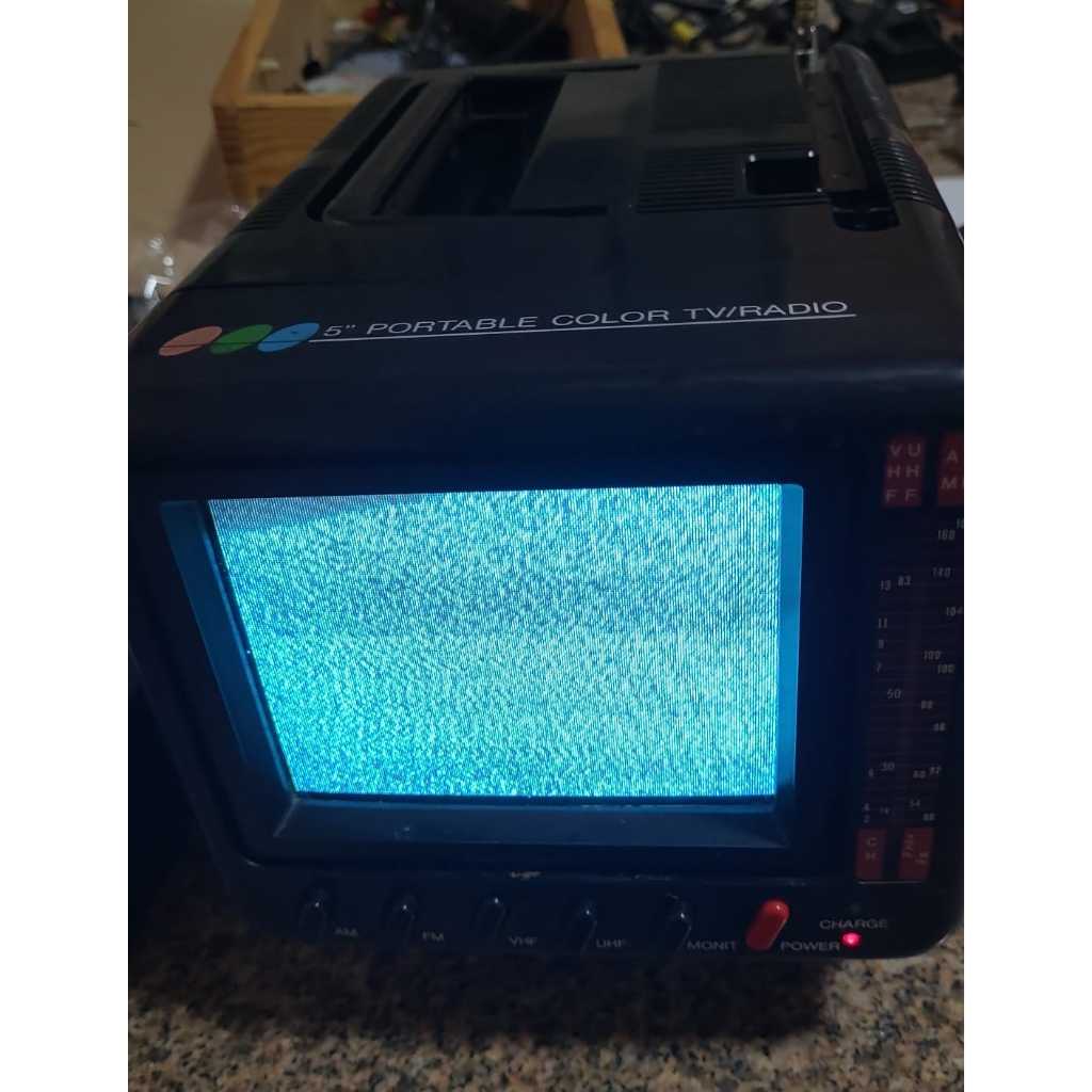 TV Antiga Colorida Mini TV Televisão com Radio AM e FM Vintage para Colecionador Mini TV5"