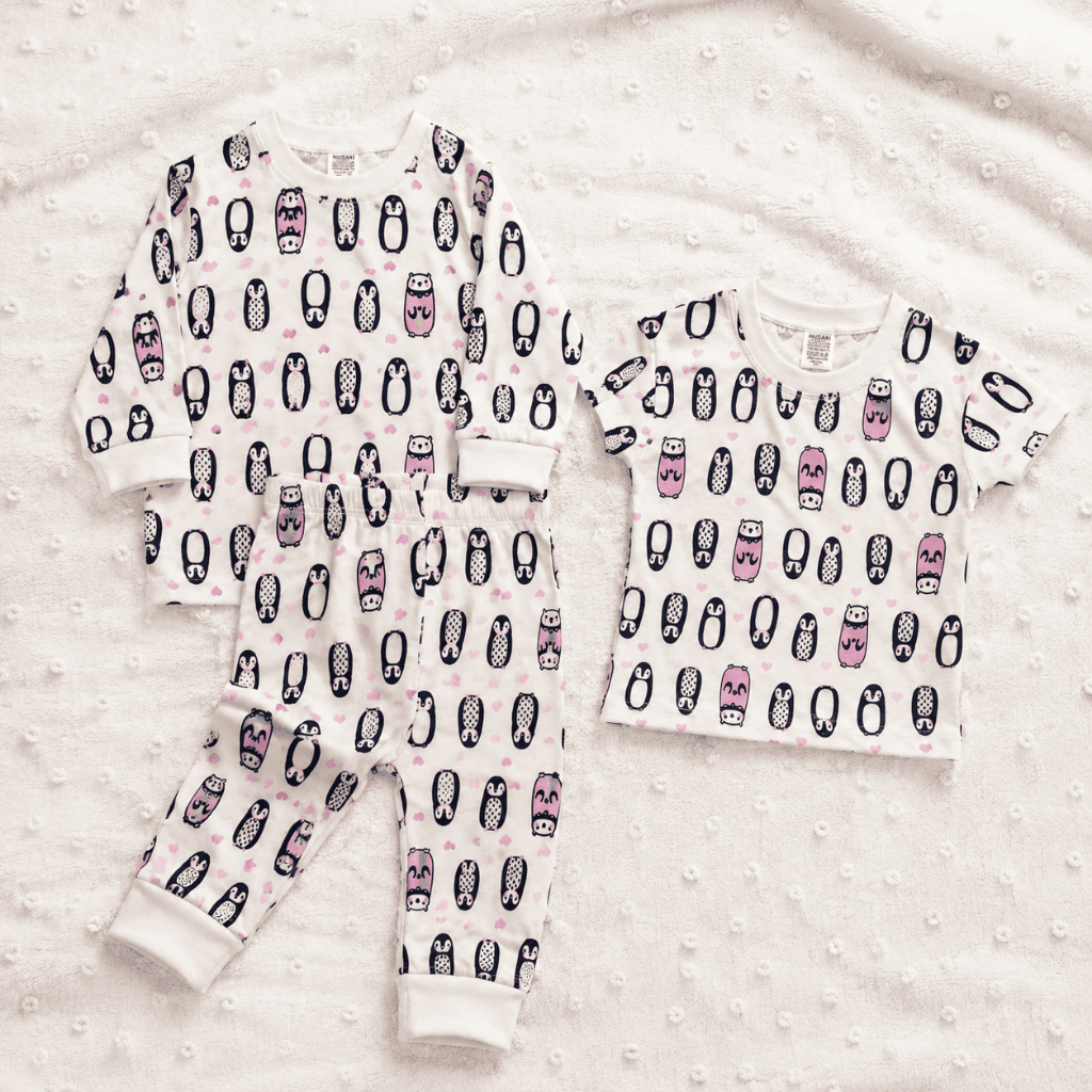 Kit Pijama Infantil 100% Algodão + Peça Extra Menino Menina 2 4 6 Anos Estampa Sortida Husani.