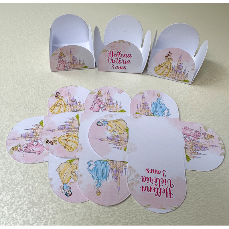 Forminha de Doces Princesas Aquarela Personalizada Com Nome e Idade /Lembrancinha /Aniversário Forminha Brigadeiro