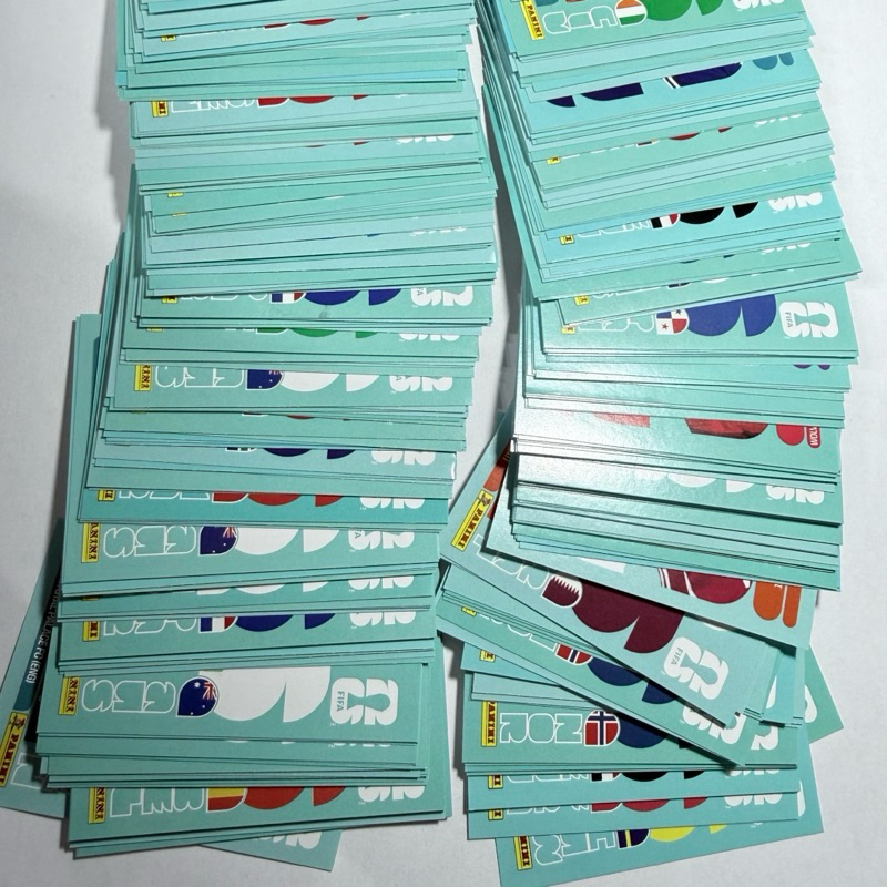 Lote com 30figurinhas da Copa2026 Originais