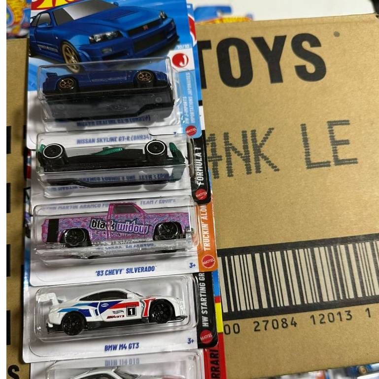 Hot Wheels Lote K 2026 - Skyline GT-R BMW M4 GT3 Aston Martin Silverado Ferrari 365 RS2 Trueno Supra Spider Mobile