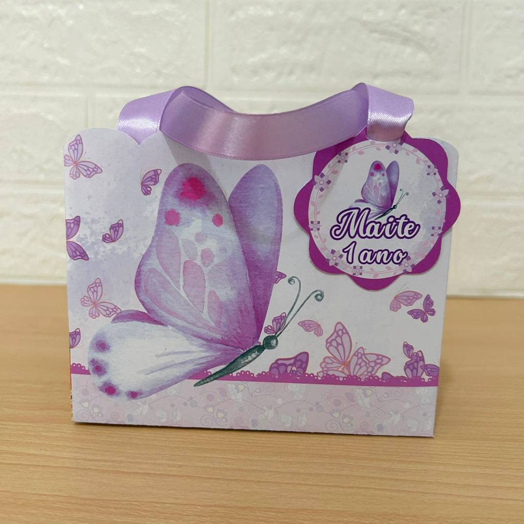 Lembrancinha Personalizada Sacolinha Ondas com Tag Borboleta Lilás