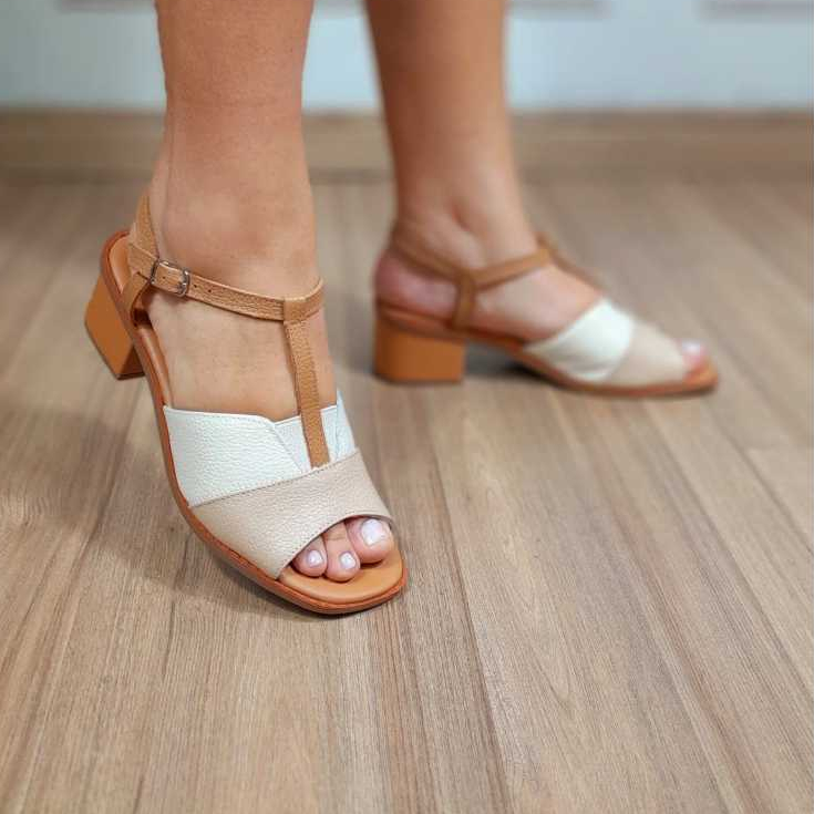 Sandália Feminina em Couro Legítimo Comfort Salto Bloco – Confortável e Elegante