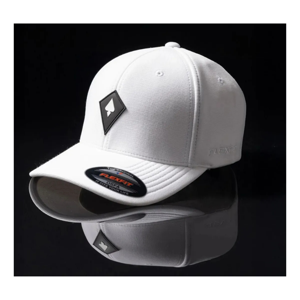 Boné Mcd Flexfit Aba Curva Fechado Branco Original