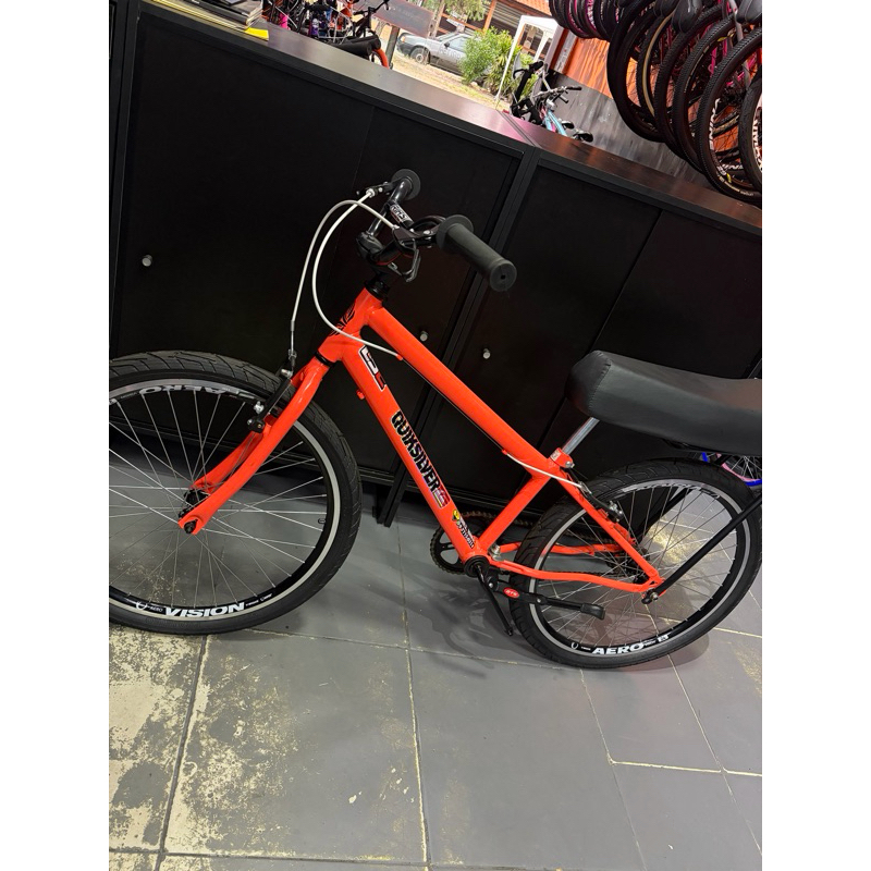 Bicicleta Aro 24 Montadinha Cross – Quadro Rebaixado, Guidão Cross, Roda Aero, Pneu 195