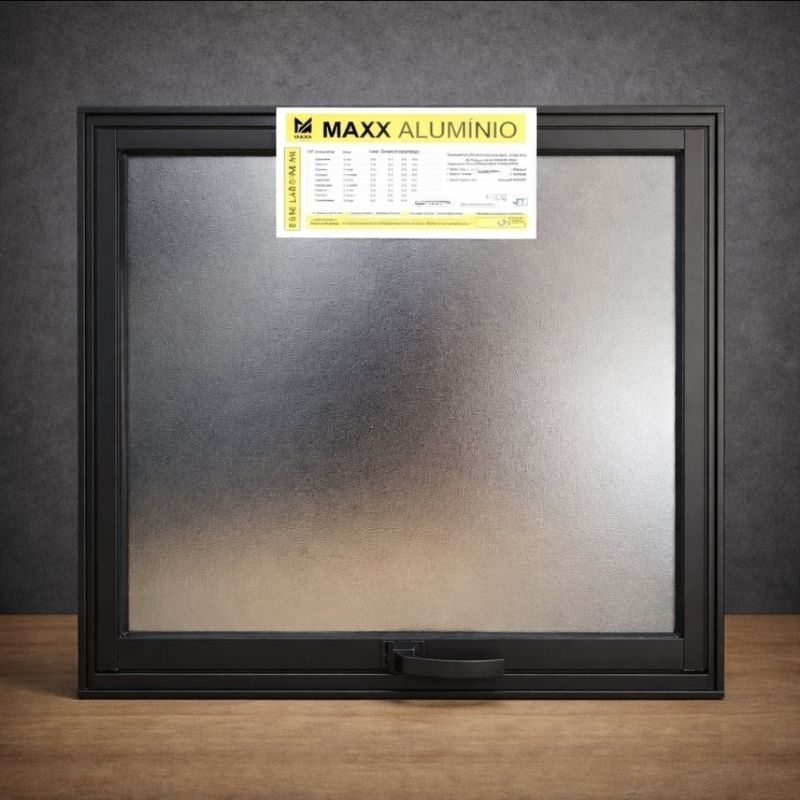 Janela para Banheiro 60x60 Alumínio Preto | Vitro Max Ar | Ventilação e Privacidade