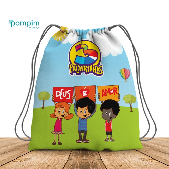 Kit Lembrancinha Mochila Saco 3 Palavrinhas de tecido personalizado, para festas e aniversários.
