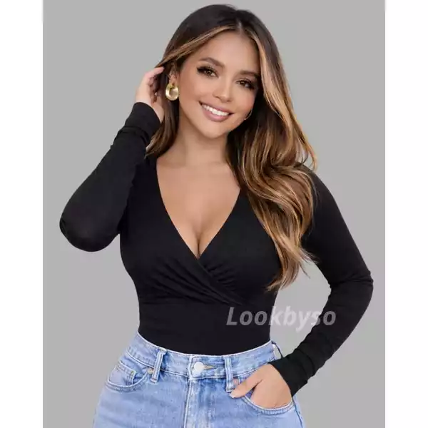 Blusa Feminina Canelada Decote V Transpassada Manga Comprida De Frio Look Casual Dia a Dia Trabalho
