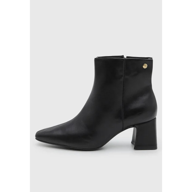 Bota Vizzano Bota Feminina Cano Curto Salto Bloco 6 Cm Ref. 3084.100 Conforto