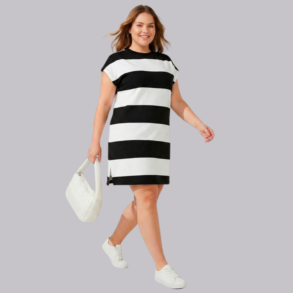 Vestido Listrado Plus Size Preto E Branco Em Malhão De Algodão