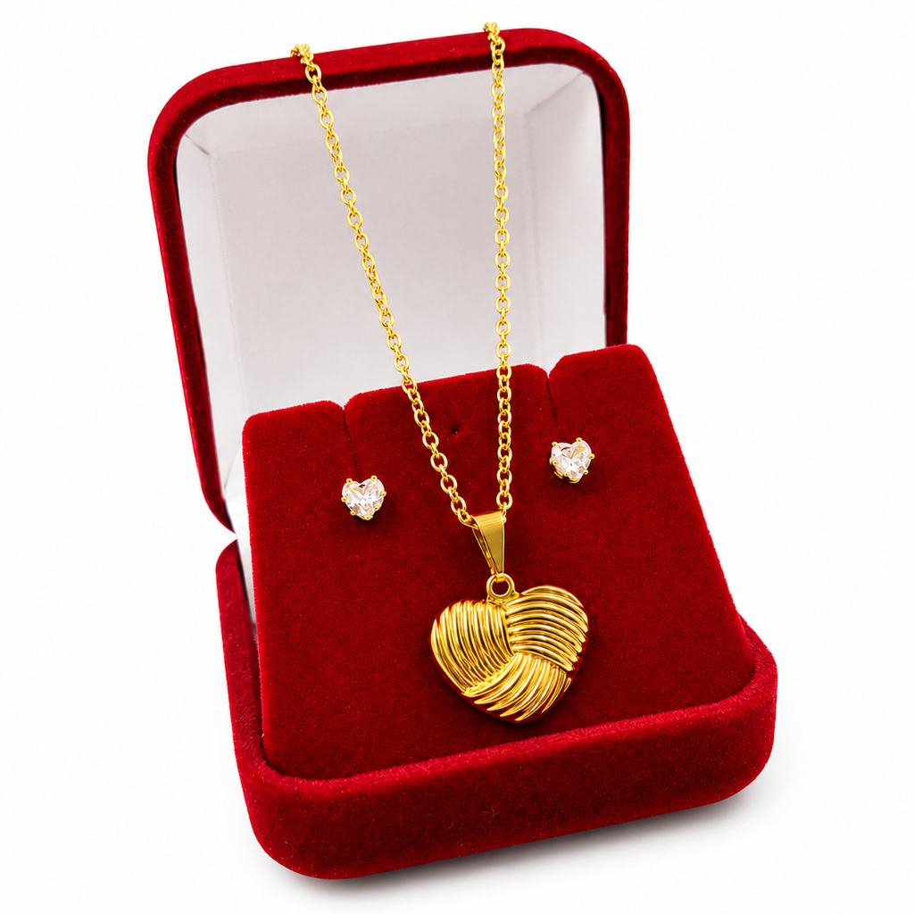 Kit Feminino Banhado a Ouro 18K Colar Coração Trabalhado com Brincos de Zircônia em Coração