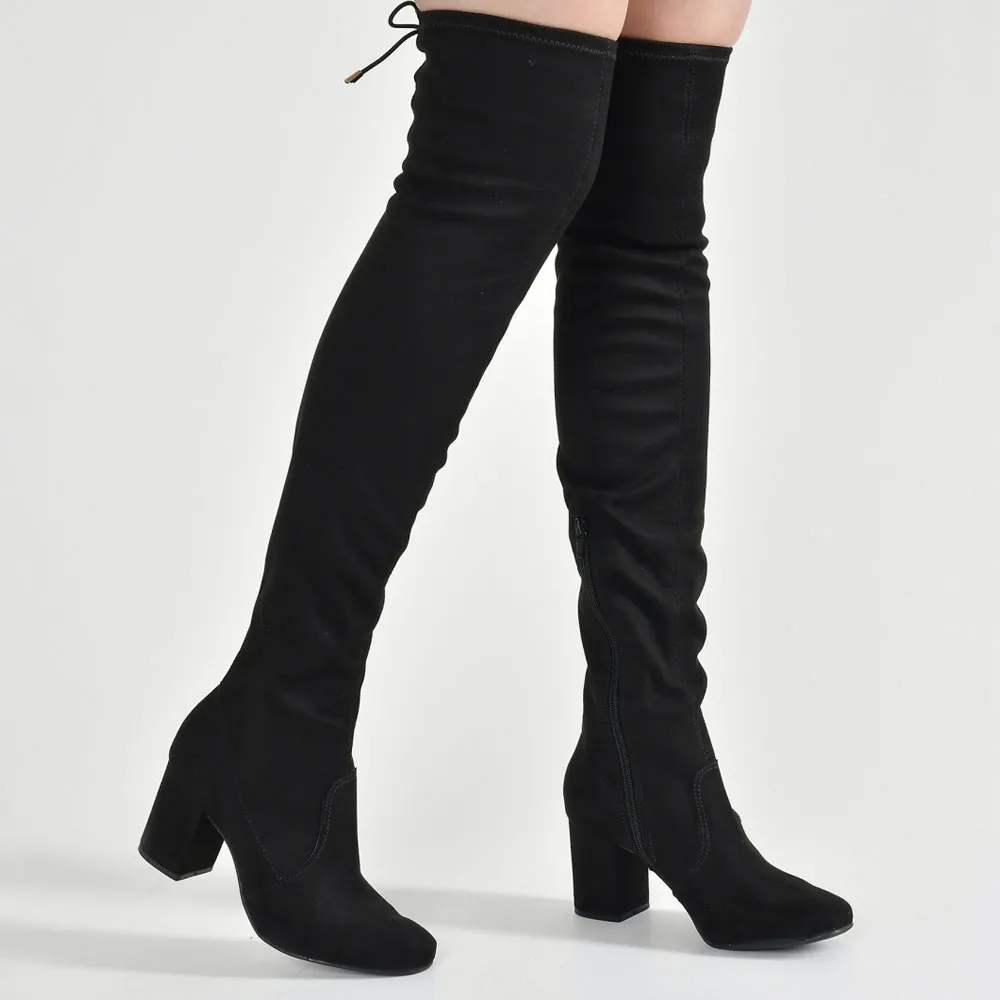 Bota Feminina Over The Knee Suede Preto Suede Via Marte 024-001-01Salto Bloco Moda Tendência Inverno