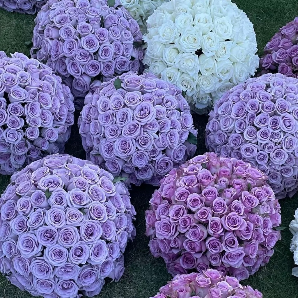 Rosa Artificial Decorativa - Aparência Realista e Zero Manutenção, 24 Rosas por Galho