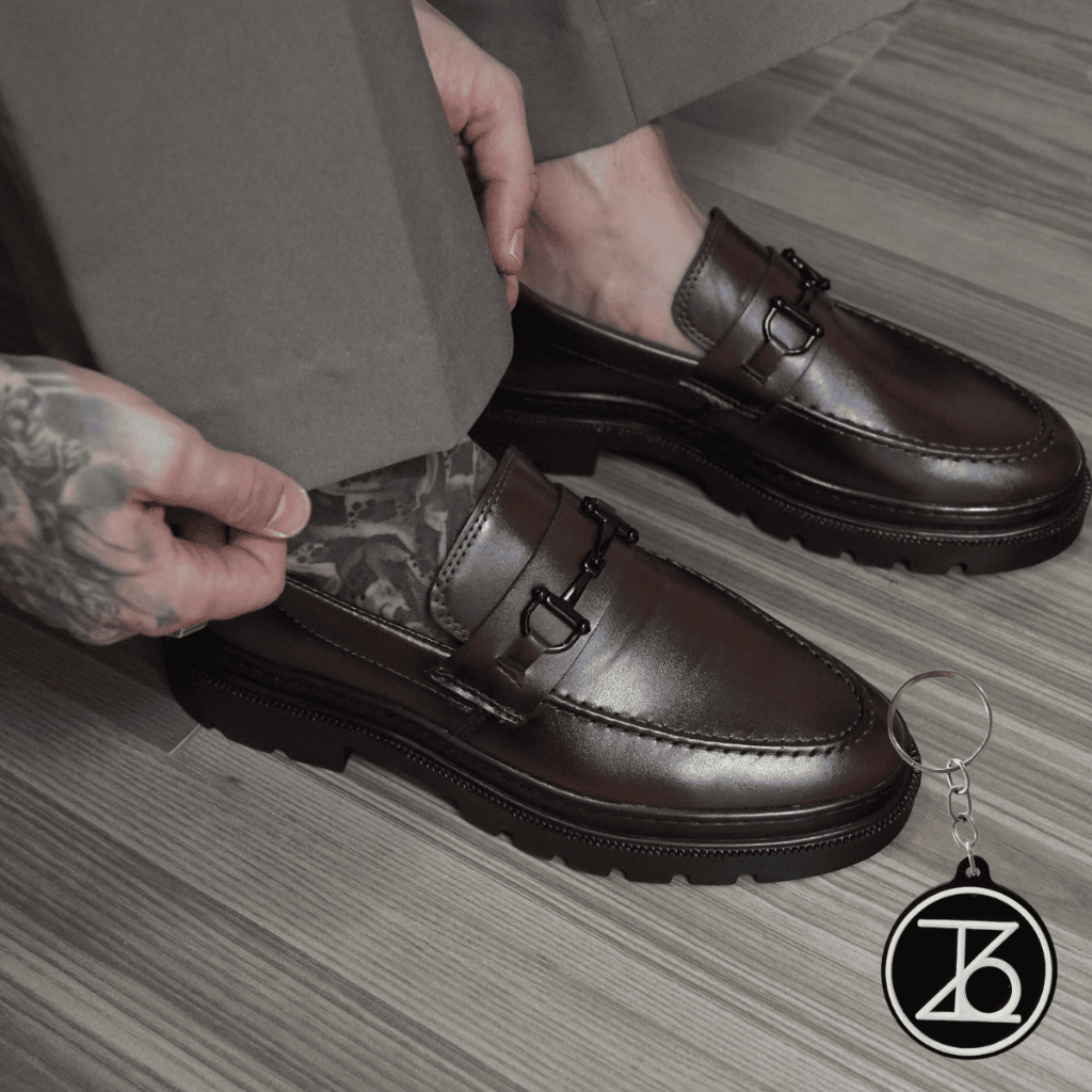 Sapato Social Mocassim Masculino Santorini Solado Costurado Elegante Oxford + Brinde Chaveiro Thézb Dia dos Pais