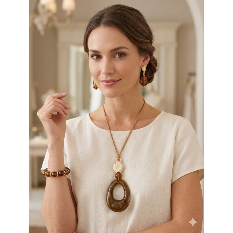 kit Colar Com Pingente Elegância Em Cada Detalhe+Brinco+Pulseira