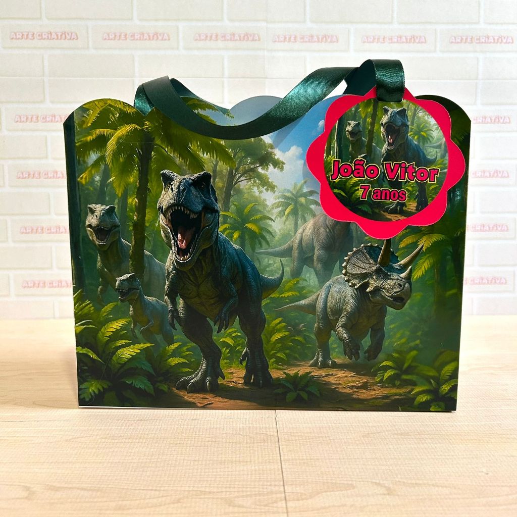 Lembrancinha Personalizada Sacolinha Ondas Grande com Tag Dinossauro Jurassic World