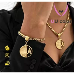 Conjunto Colar e Pulseira Pingente Mãos em Oração Aço Inoxidável Banhado a Ouro