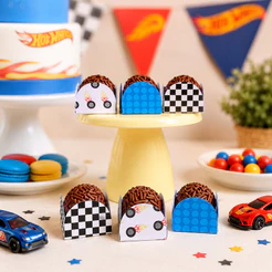 Forminhas 4 Pétalas Hotwheels I Festas Hotwheels I Porta Docinhos Hotwheels I Personalizados Hotwheels