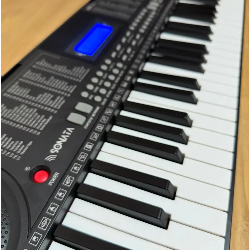 Teclado Musical Sensitivo 5/8 61 Teclas Sonata Sk8000