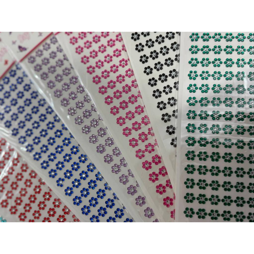 1 Cartela C/ 160 adesivos Florzinha Strass - Pet Shop Banho e Tosa  Artesanato e Personalização
