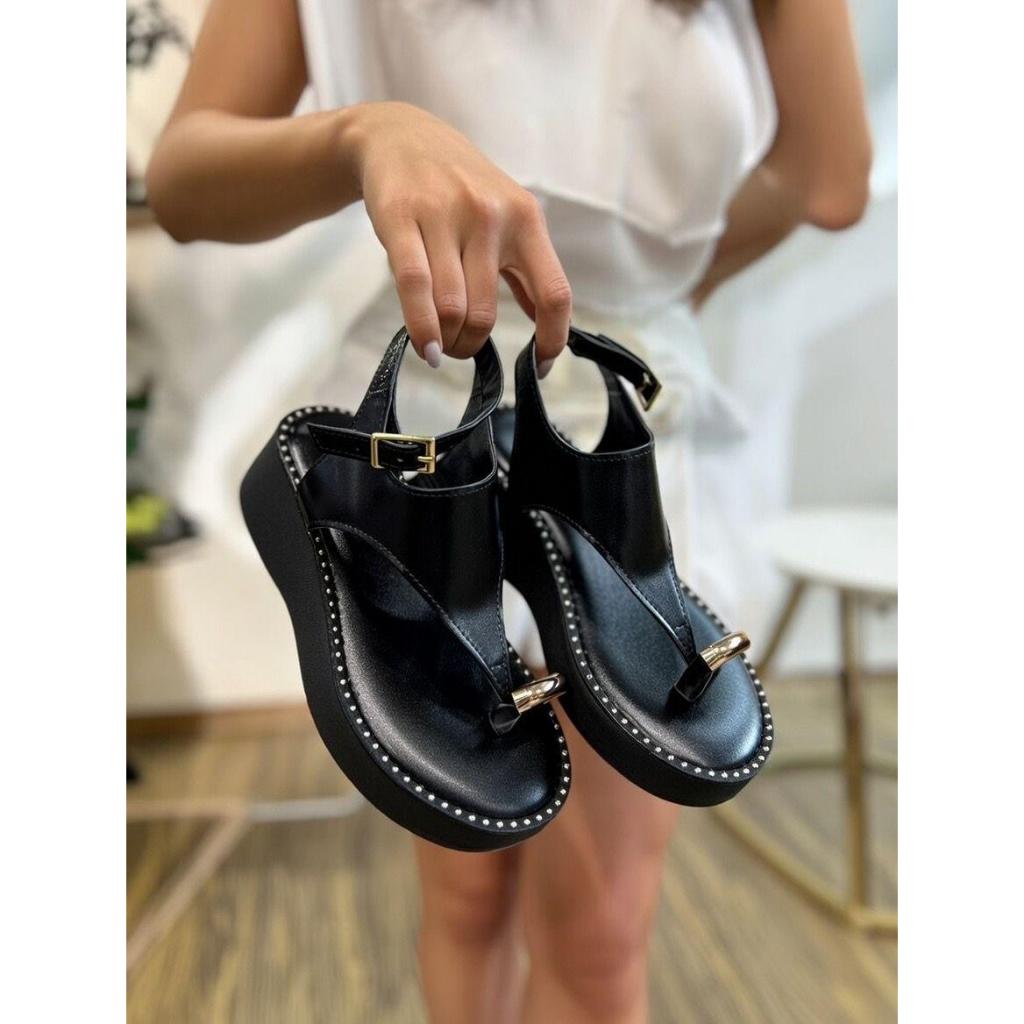 Sandália Plataforma Feminina Moderna Confortável Solado Alto Leve para Passeio Envio Imediato