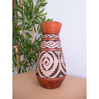 vaso grande em cerâmica trabalhada