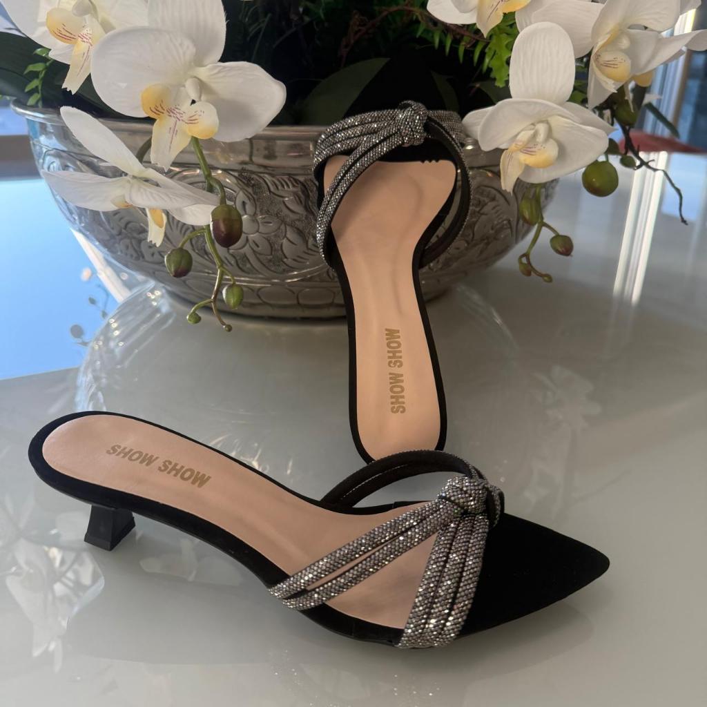 Sandália Feminina Salto Kitten Heel 6cm Brilho Strass NÓ Ponta Fina Napa Luxo Festa Casamento